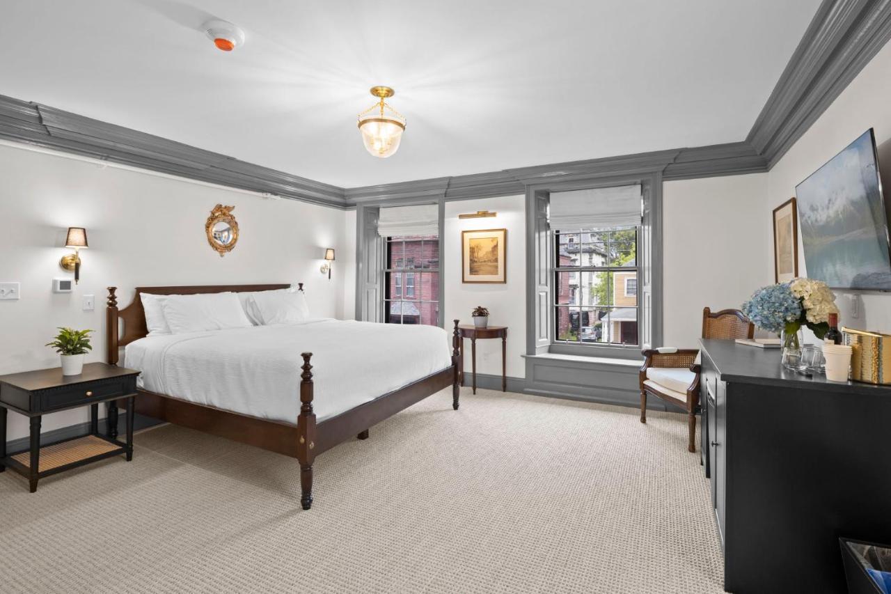 The Davenport Inn Портсмут Екстериор снимка