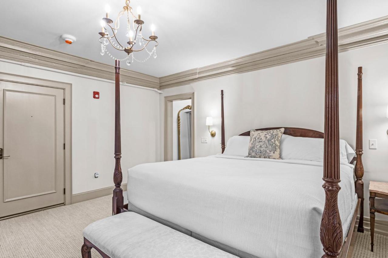 The Davenport Inn Портсмут Екстериор снимка